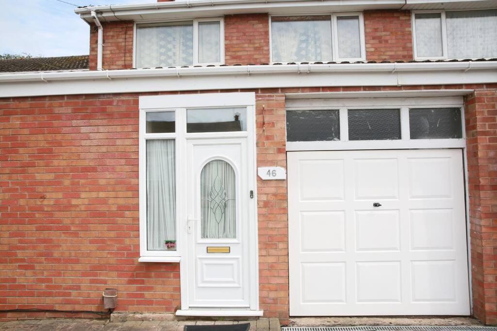 Luxurious Bedworth Exhall, House Villa Exterior photo